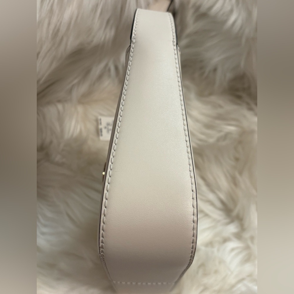 Michael Kors Lyra Small Leather Pochette NWT - Picture 15 of 16